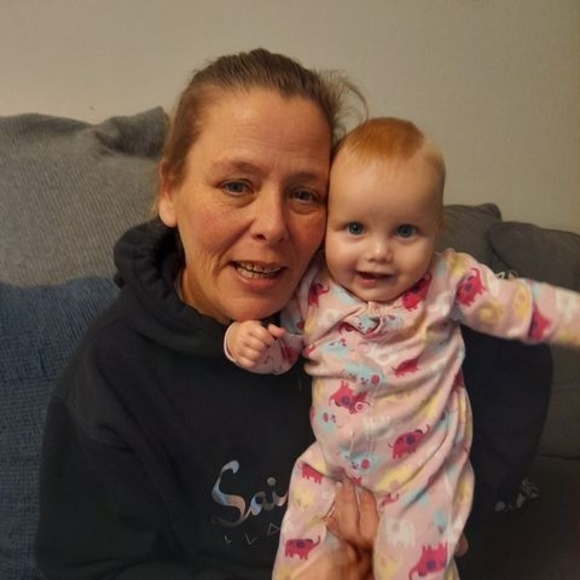 Meet your Posher, Vicky - Picture 1 of 1